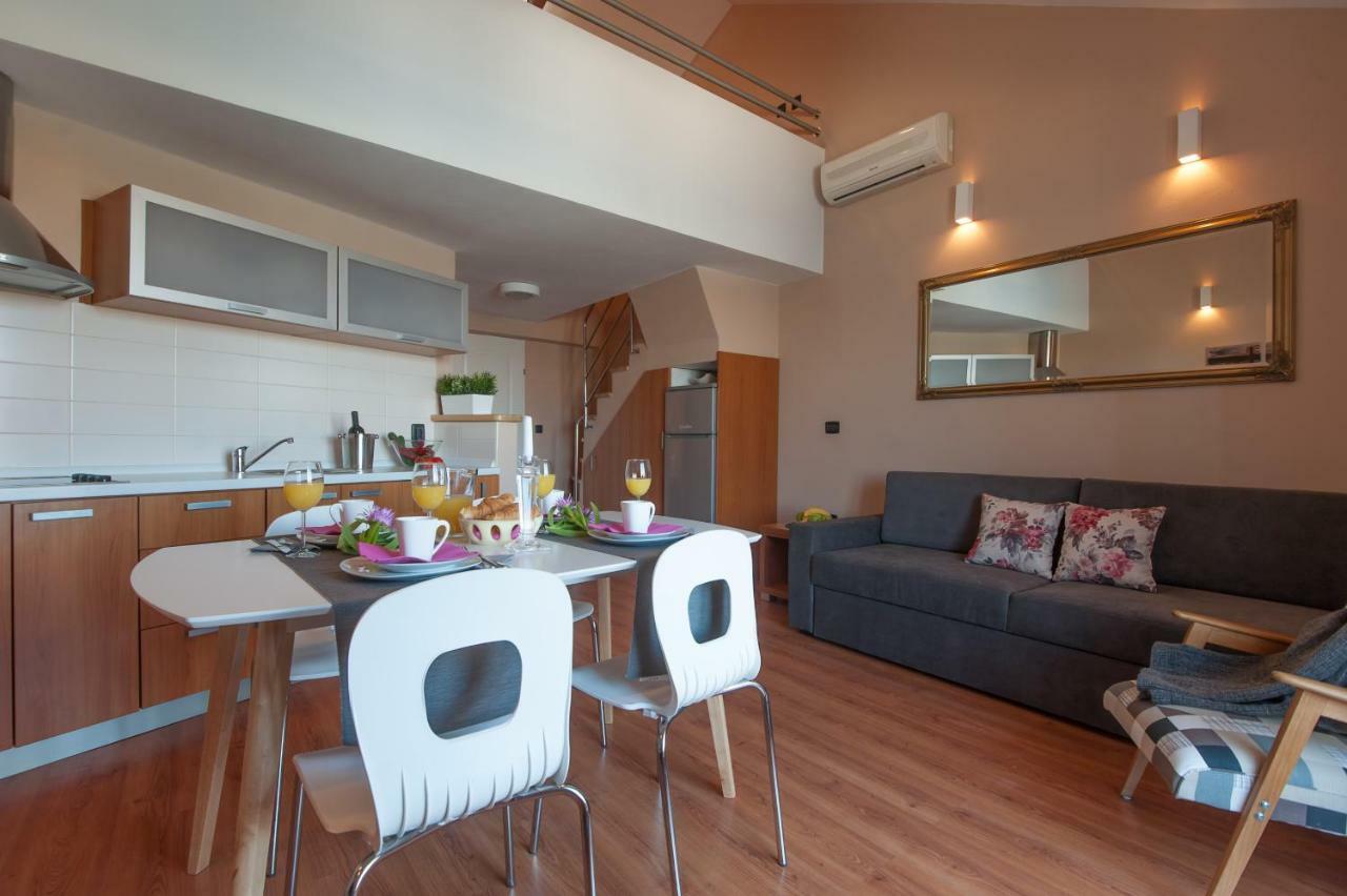 Apartmani Ivanov Poljana Exterior photo