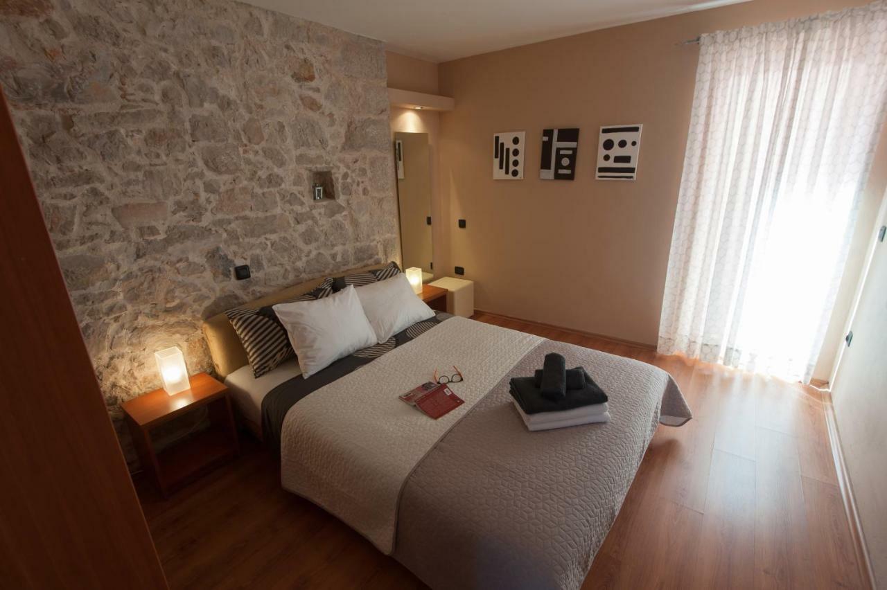Apartmani Ivanov Poljana Exterior photo